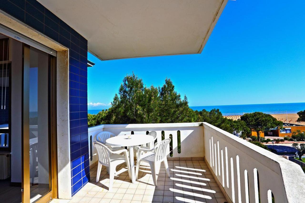 Apartment Blu Residence Lignano Sabbiadoro Extérieur photo