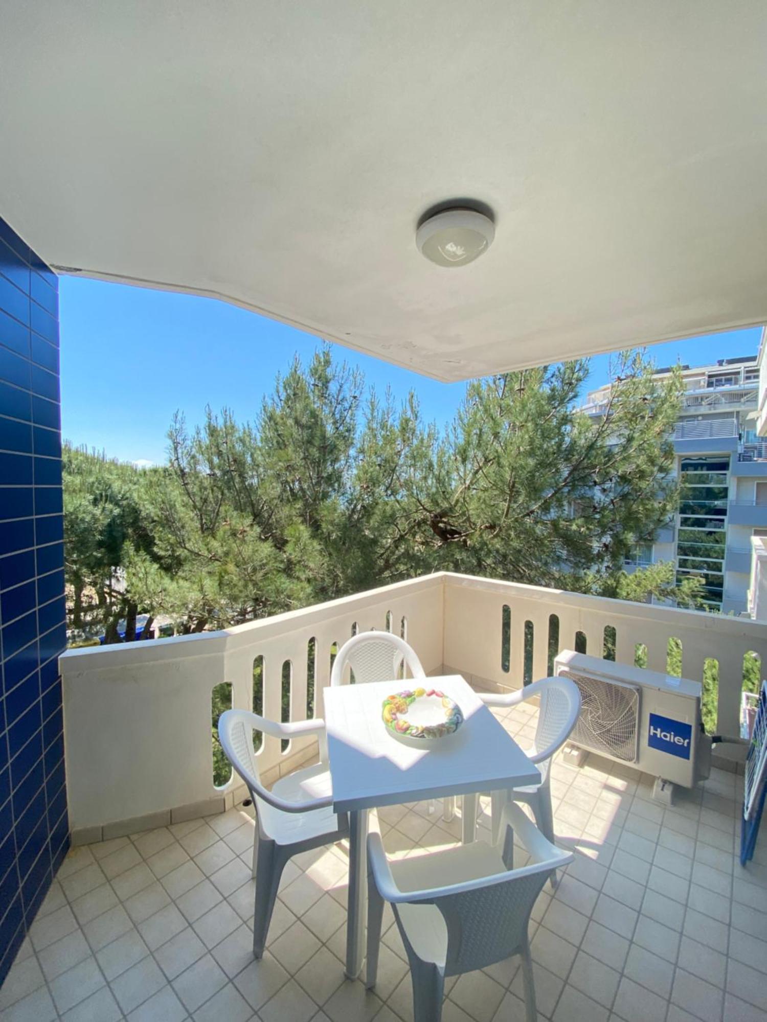 Apartment Blu Residence Lignano Sabbiadoro Extérieur photo